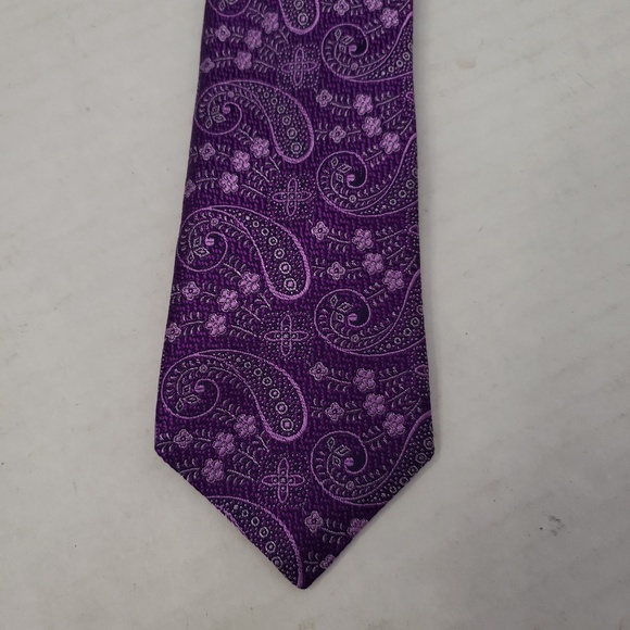 Ted Baker London Floral Paisley Silk Purples Tie - Picture 6 of 8